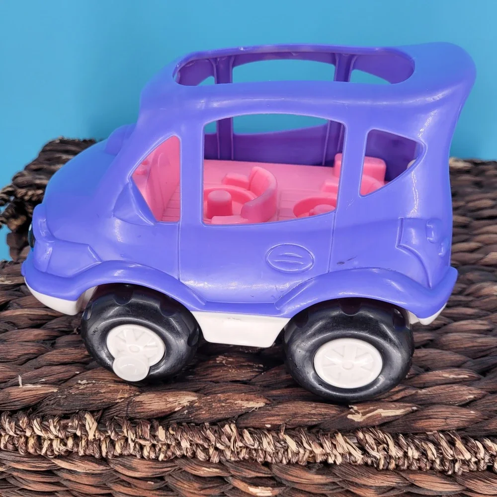 Vintage Fisher Price Little People SUV Vehicle Kids Toy Mom Baby stoller Set kid